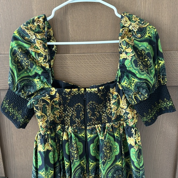 Alice + Olivia Emmou Tiered Mini Dress Sz 4 - Picture 4 of 6